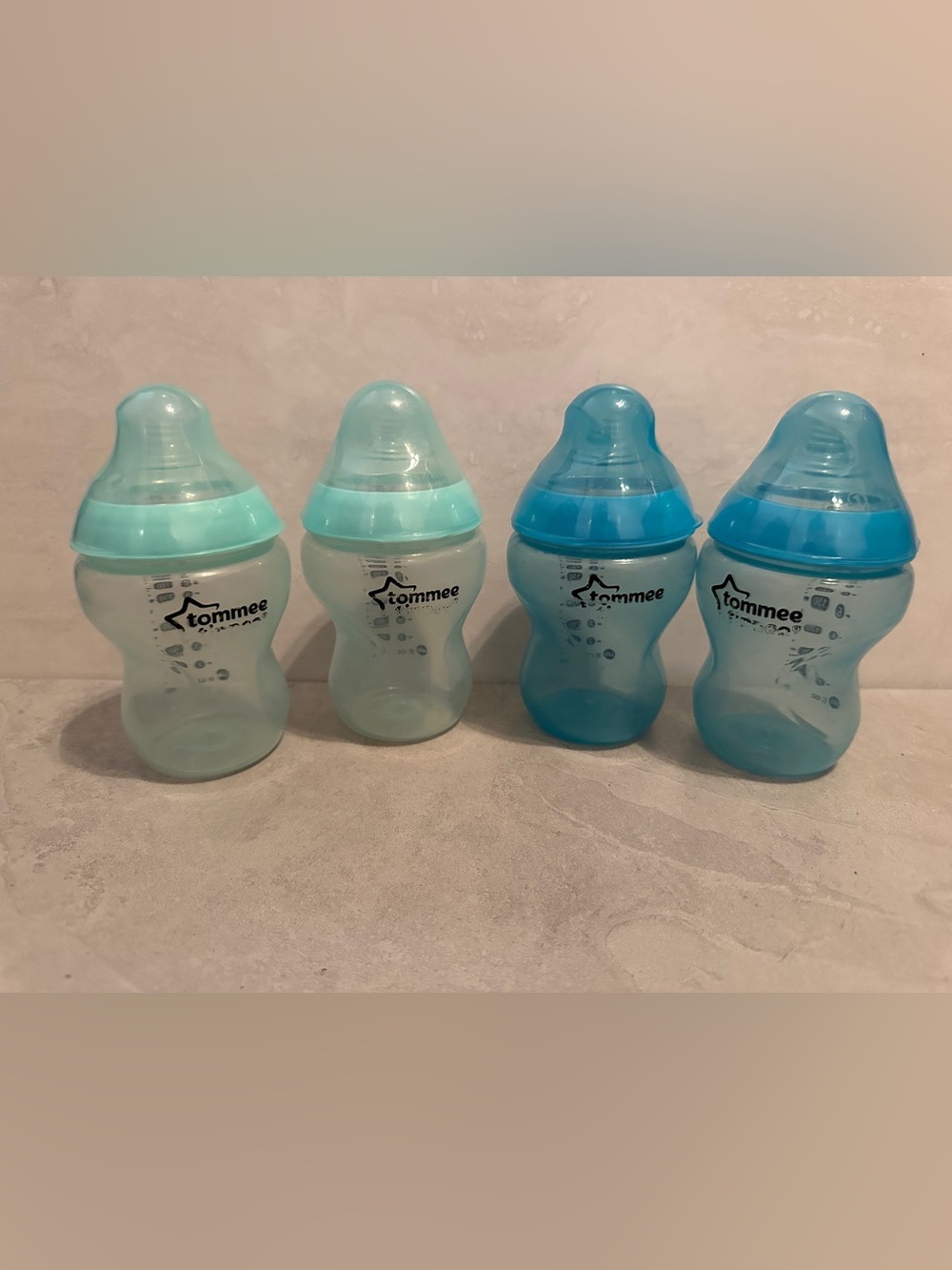 Set Of 4 Tommee Tippee 9oz Bottles Blue